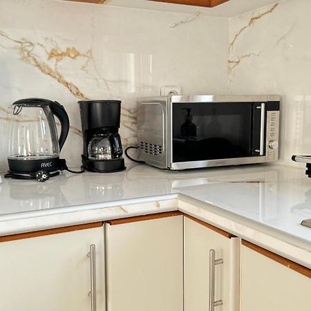 Sunny Apartment For Couples & Friends In Centre Iraklio Eksteriør billede