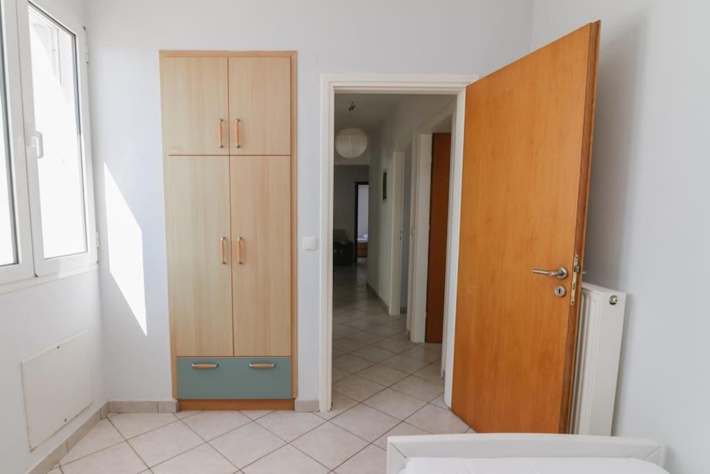 Sunny Apartment For Couples & Friends In Centre Iraklio Eksteriør billede