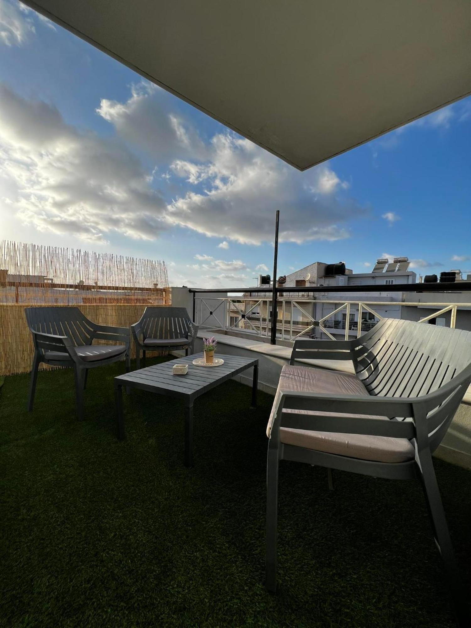 Sunny Apartment For Couples & Friends In Centre Iraklio Eksteriør billede